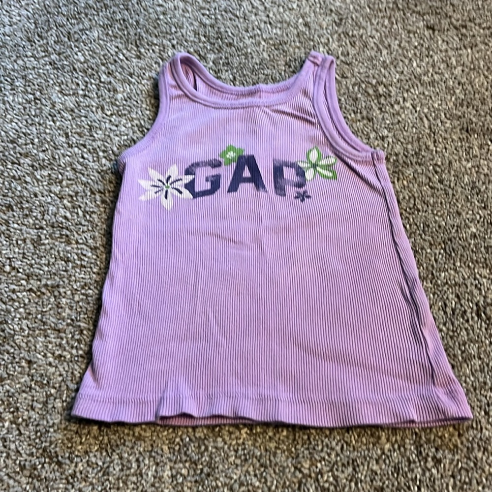 Gap Outfit - Picture 2 of 6